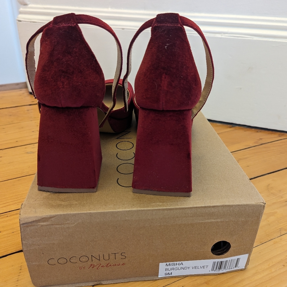 Coconuts by Matisse Misha Burgundy Red Velvet Platform Heels 👠 - Picture 15 of 16